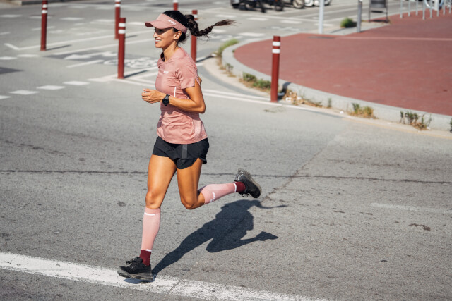 SANS AMPOULES AVEC LA COMPRESSION | Run Ultralight Socks