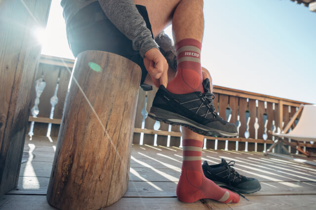 Hiking Merino Mid Cut Socks